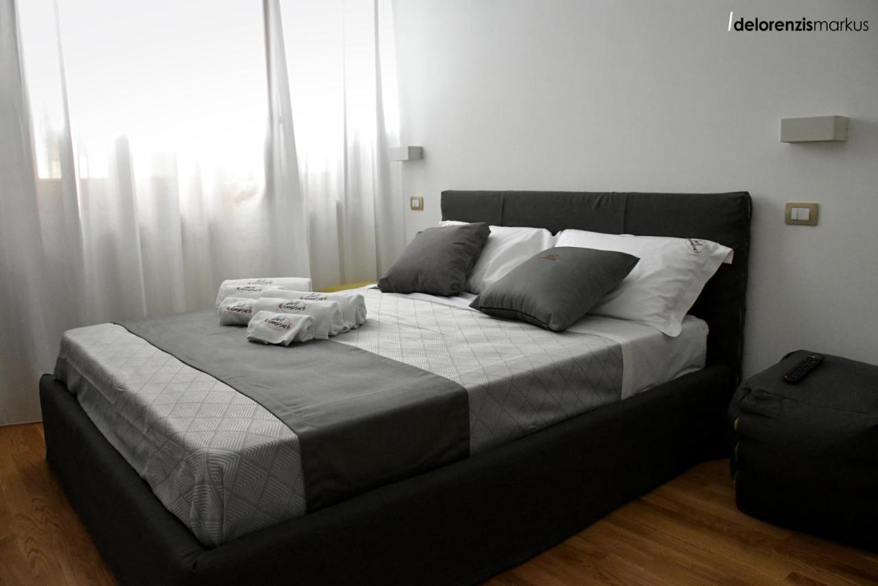 Les 3 Chambres Лечче Экстерьер фото